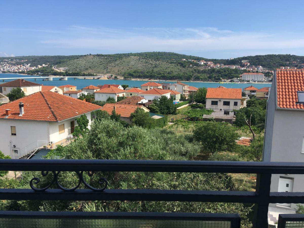 Apartment Beljan Trogir Buitenkant foto