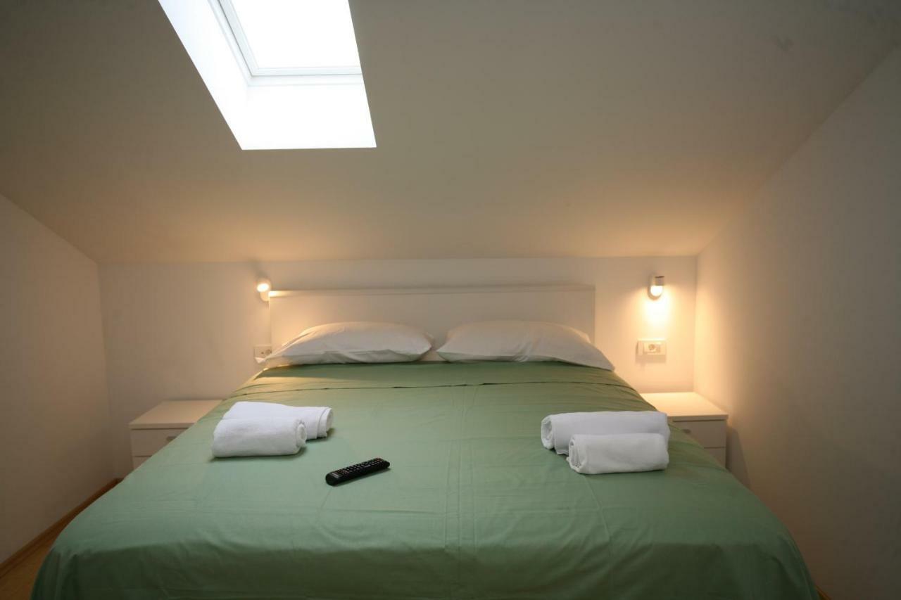 Apartment Beljan Trogir Buitenkant foto