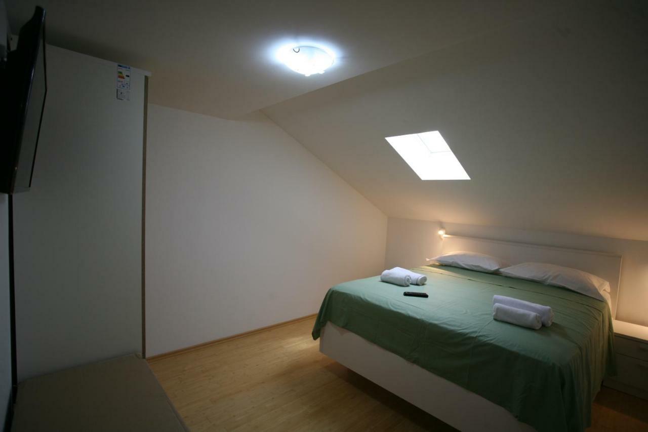 Apartment Beljan Trogir Buitenkant foto