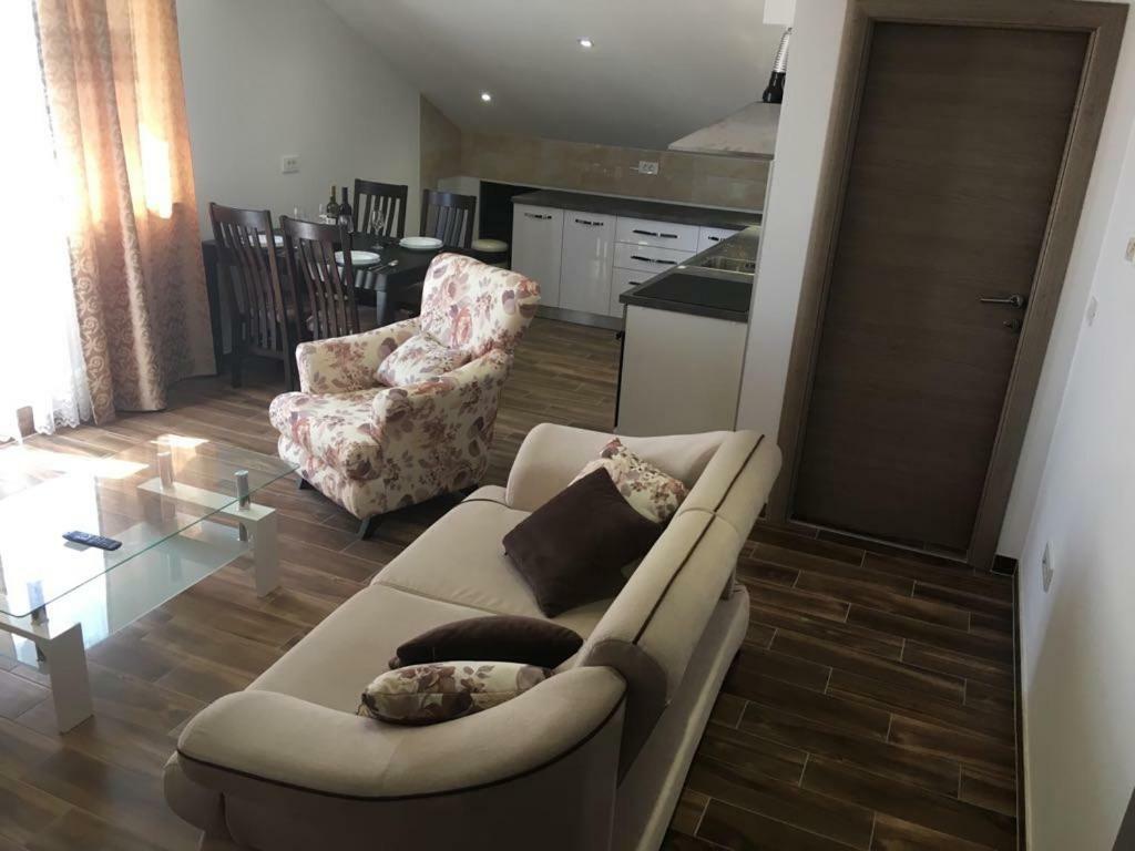 Apartment Beljan Trogir Buitenkant foto